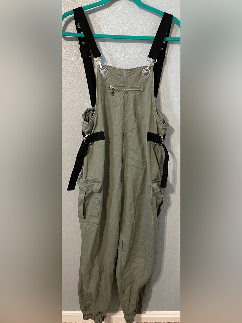 Forever 21 Olive Cargo Overalls Utility Jumpsuit Gorpcore Y2K Streetwear Medium